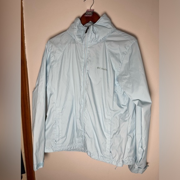 Closet Clear Out #65 Columbia Windbreaker - Picture 1 of 2